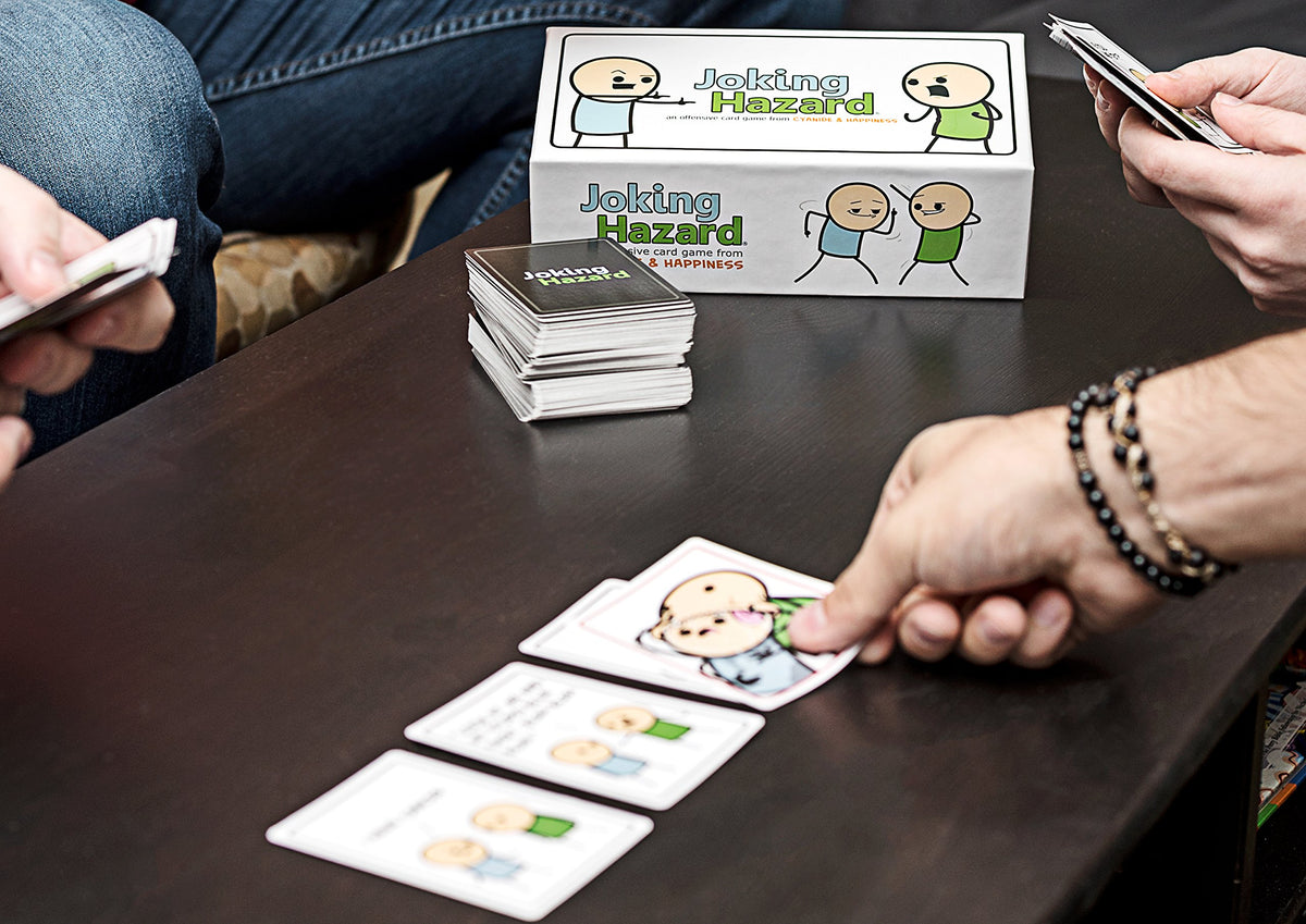 Joking Hazard add your own words cards enabling personalized jokes during play