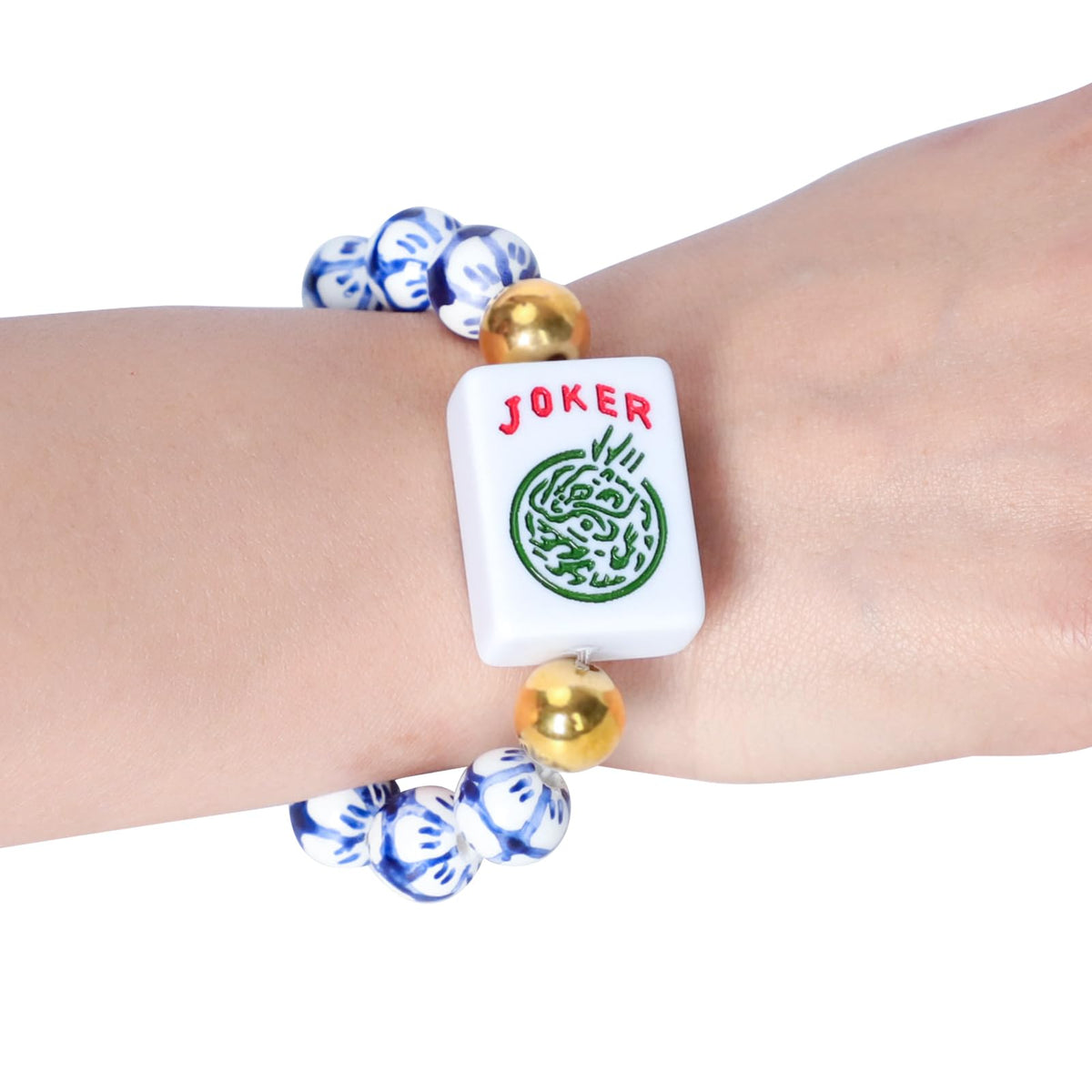 Jongyance party-ready accessory adds personality during travel or photos.