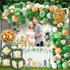 JOPHMO baby boxes with letters for a themed welcome gesture