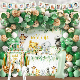 JOPHMO Wild One balloon arch kit for safari display.