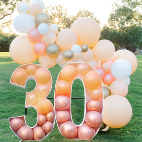 JoyBox Design 3ft mosaic balloon frame 0 packaged kit for easy setup.