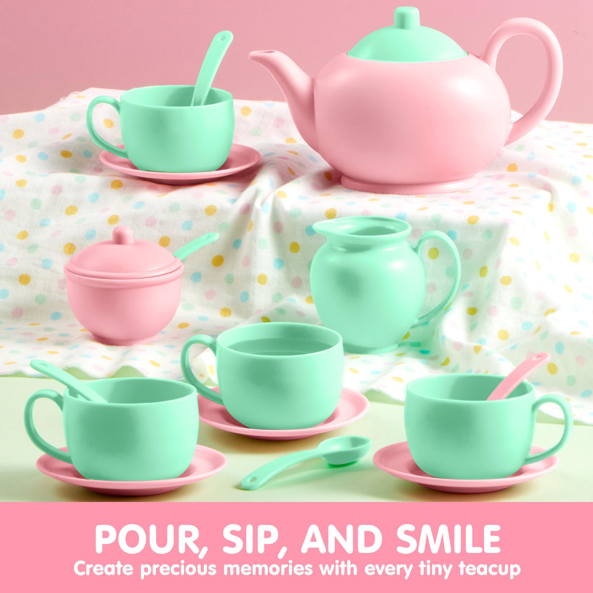 JOYIN cups provide easy-grip handling for little hands during tea time.
