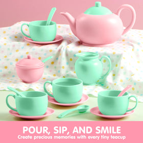 JOYIN cups provide easy-grip handling for little hands during tea time.