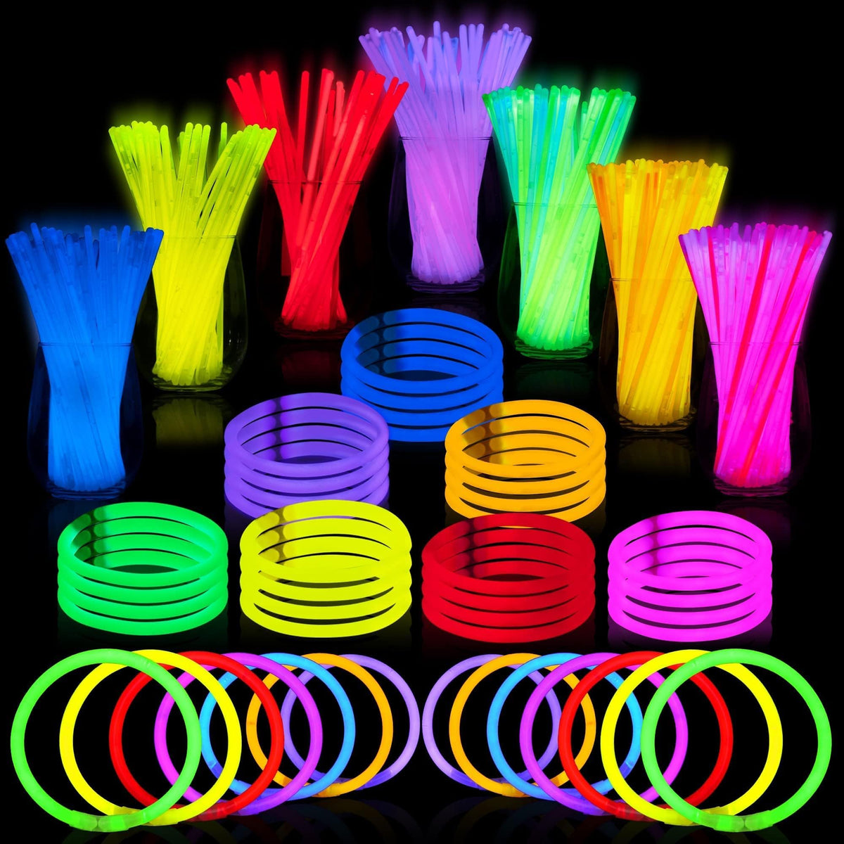 JOYIN 400-piece glow sticks pack for vibrant lighting and quick setup