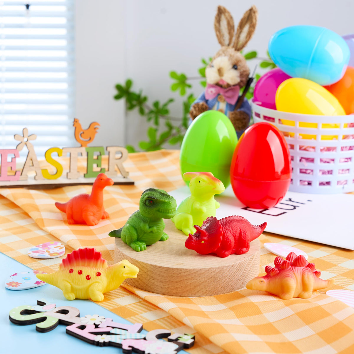 JOYIN dinosaur Easter egg flat lay kit for display.