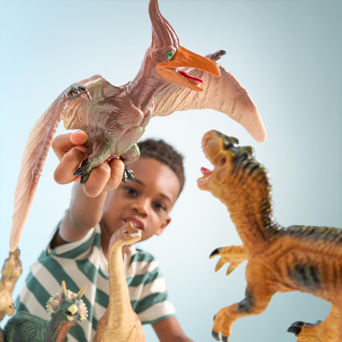 JOYIN dinosaur guidebook inside offers kid-friendly explanations to support curiosity