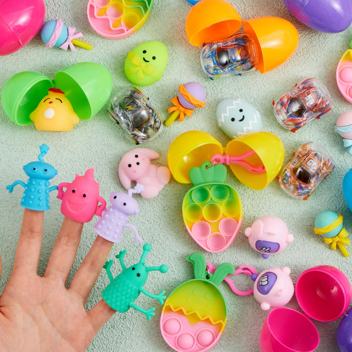 JOYIN keychains inside eggs, great keepsakes for kids.
