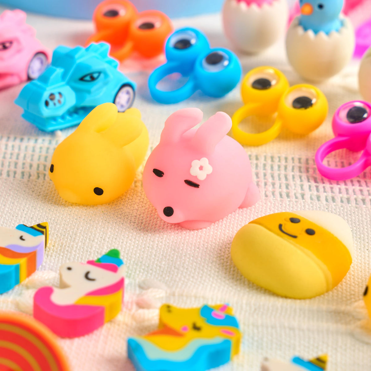JOYIN eggs include a spring toy inside, perfect for rewards