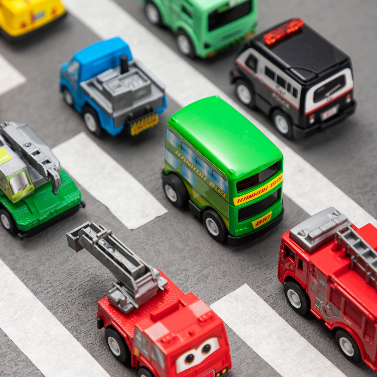 JOYIN shuttle bus pull-back vehicle designed for classroom prizes and party favors.