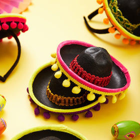 JOYIN sombrero size fits all for easy party costumes.