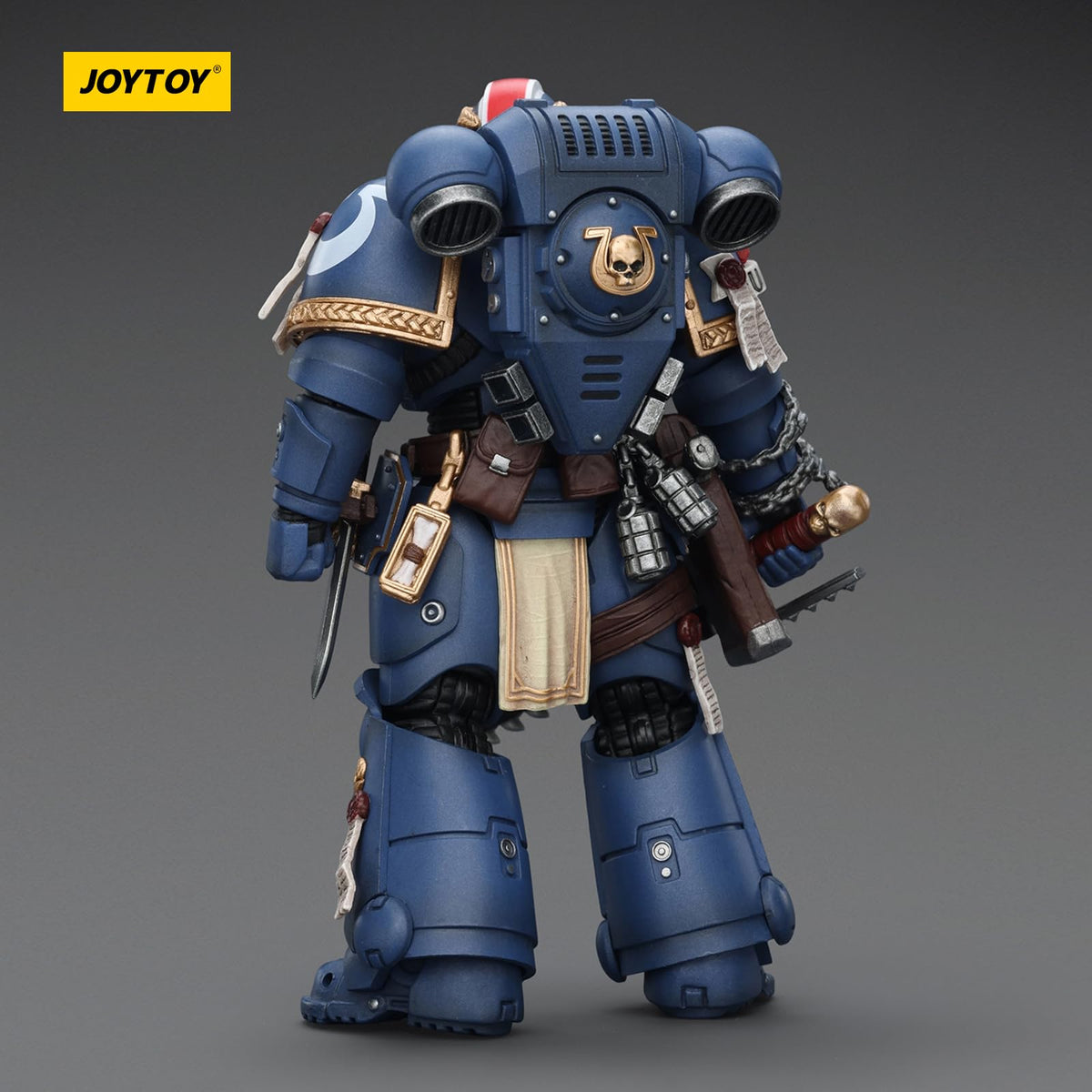 JOYTOY Ultramarines Titus articulated joints for battle dioramas.