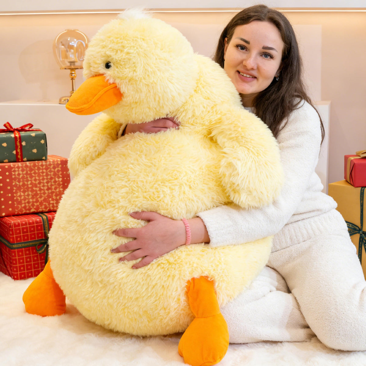 Jrystar cushioned duck plush pillow for snuggling and relaxation