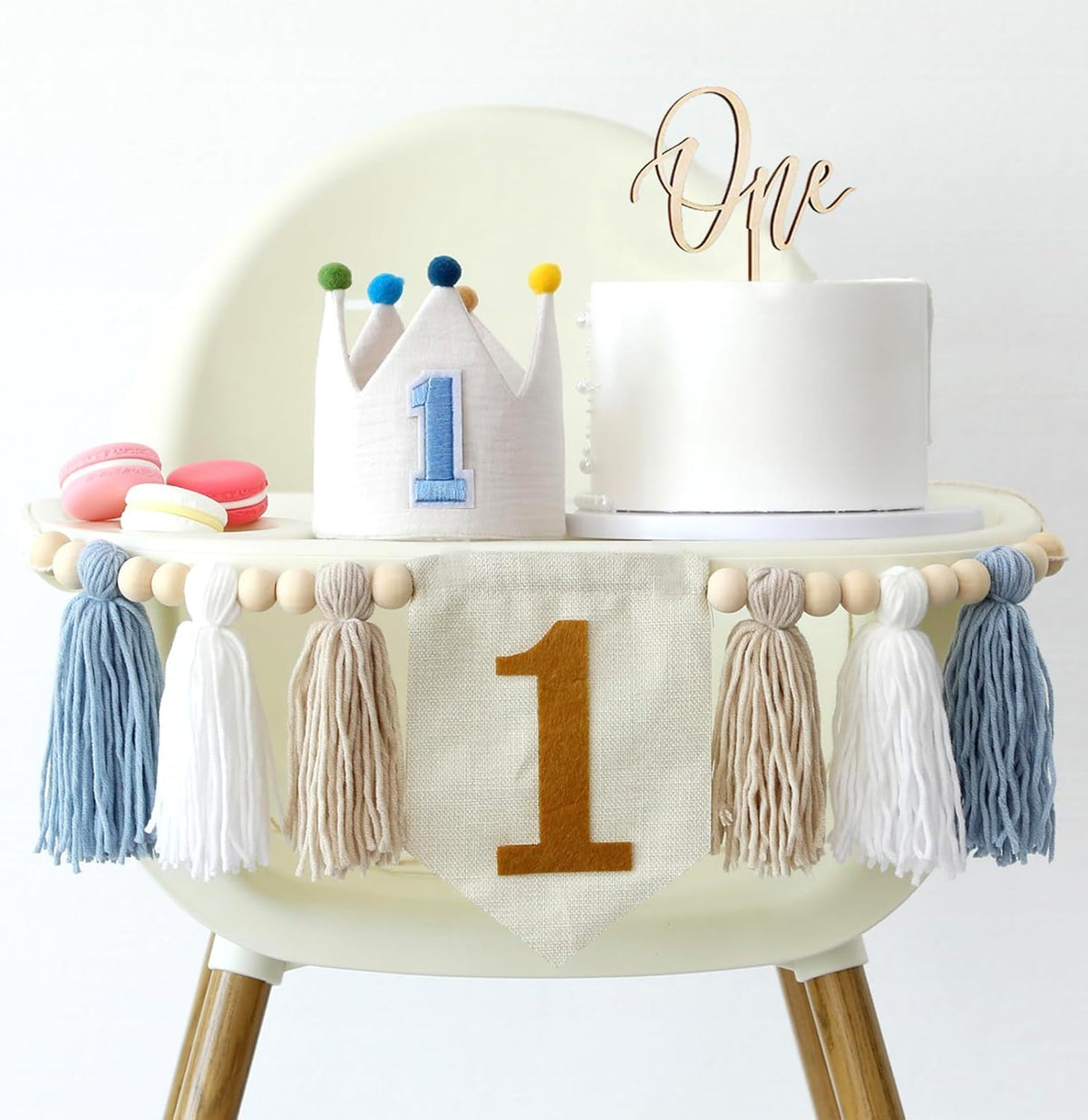 JUIIZAY party decor photo prop for adorable birthday shots
