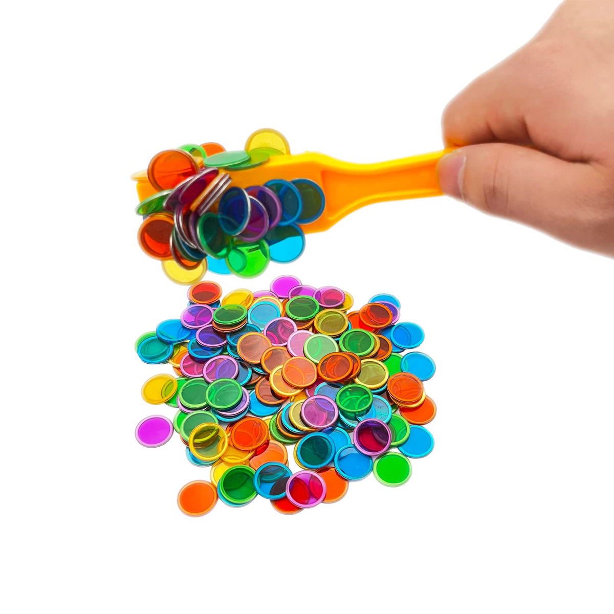 JUNWRROW magnetic wand attracts chips for easy cleanup on bingo cards.