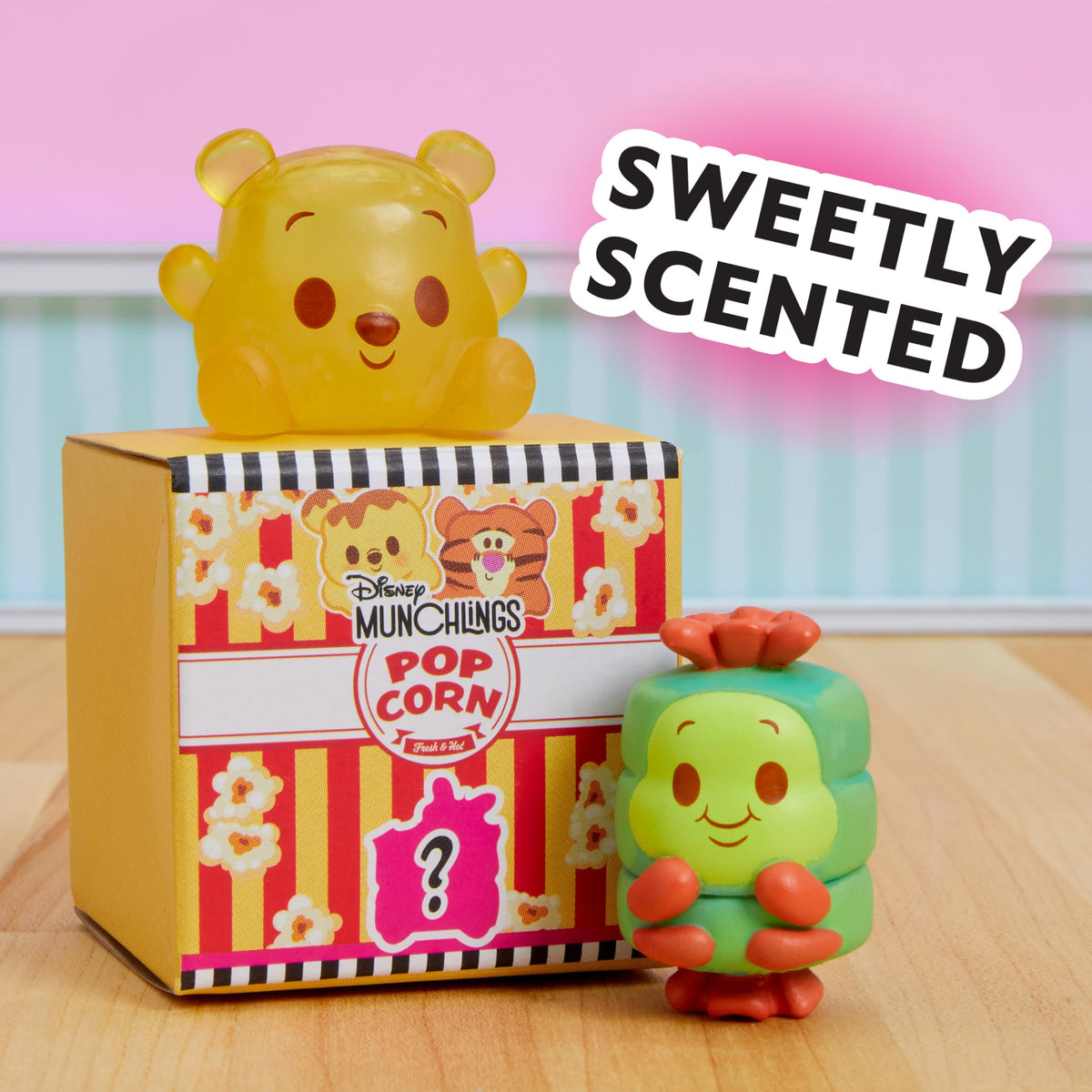 Just Play Disney Munchlings color reveal with icy water surprise