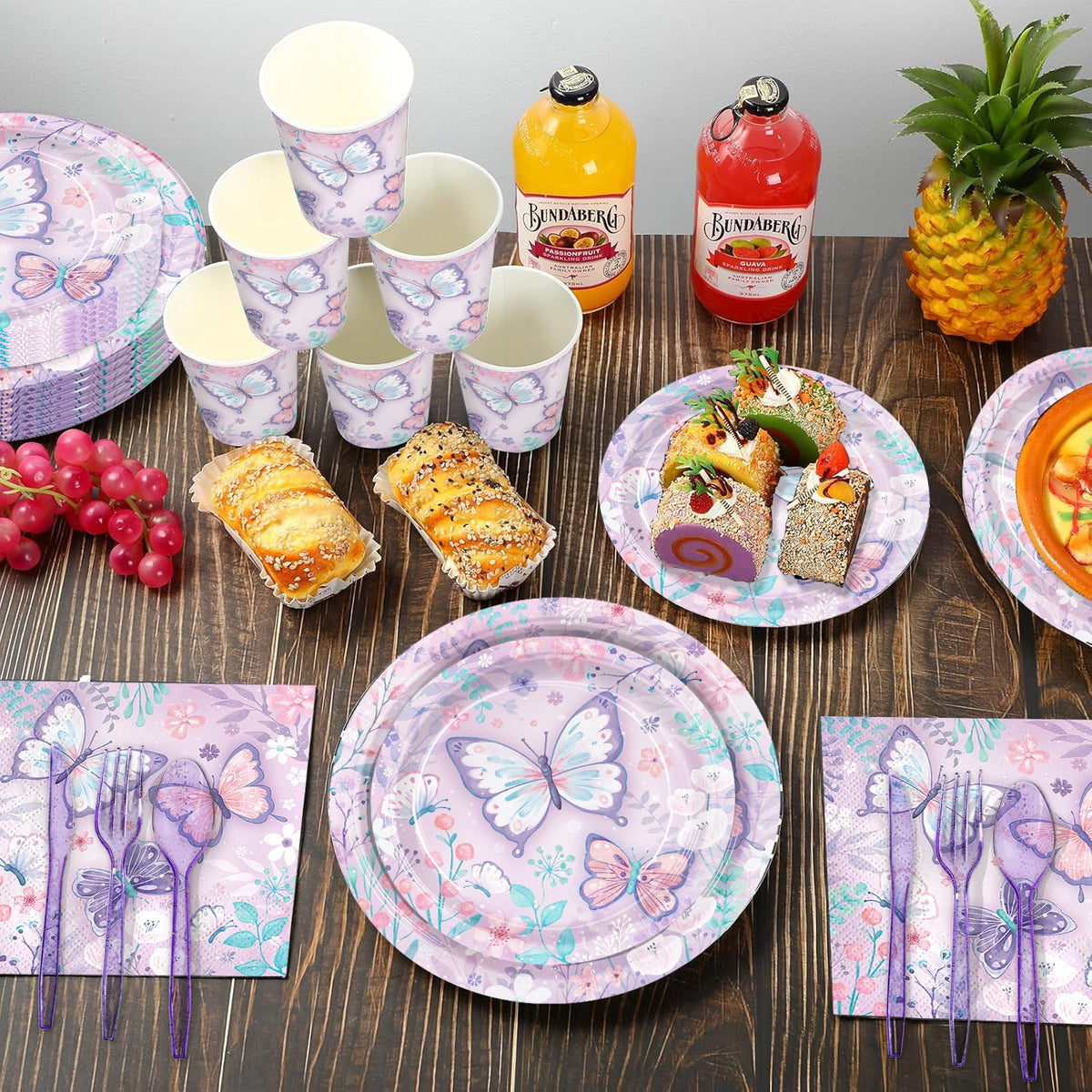 JVORFDG butterfly tableware design enhances party visuals and guest enjoyment.