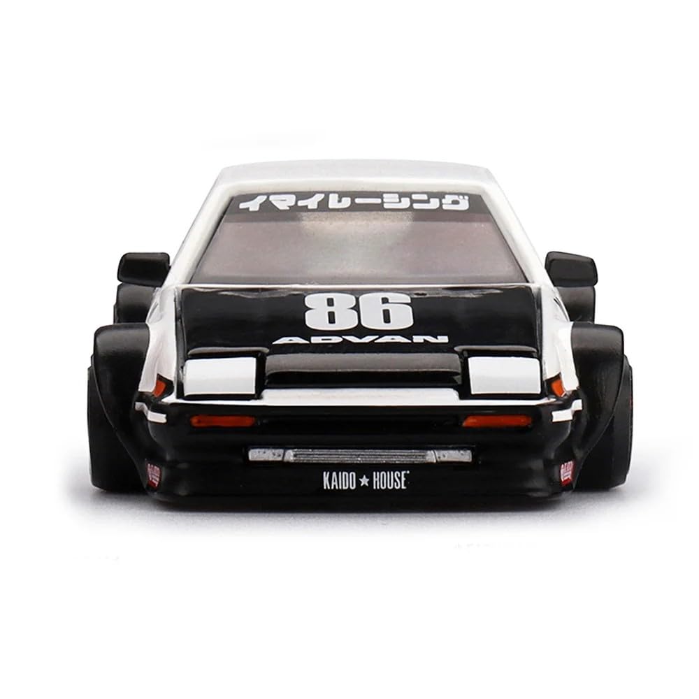 KHMG180 AE86 engine compartment miniature details visible