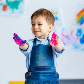 Keebor party favors featuring bright hues and easy cleanup.