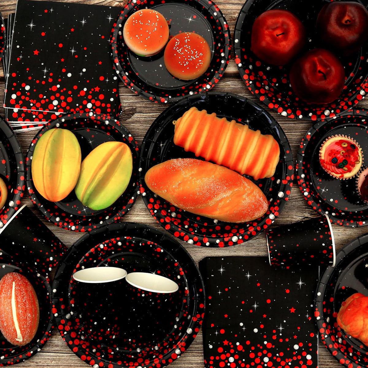 KEFAN red-black paper cups with bold print for spills-free servings
