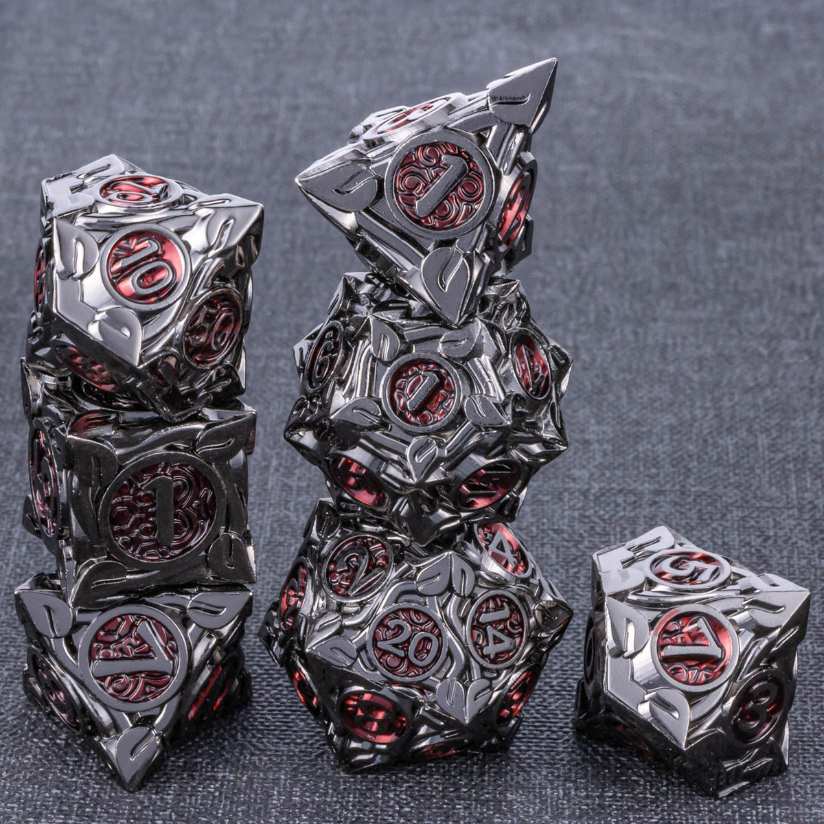 KERWELLSI DND dice gift box with tin and foam insert for portability.