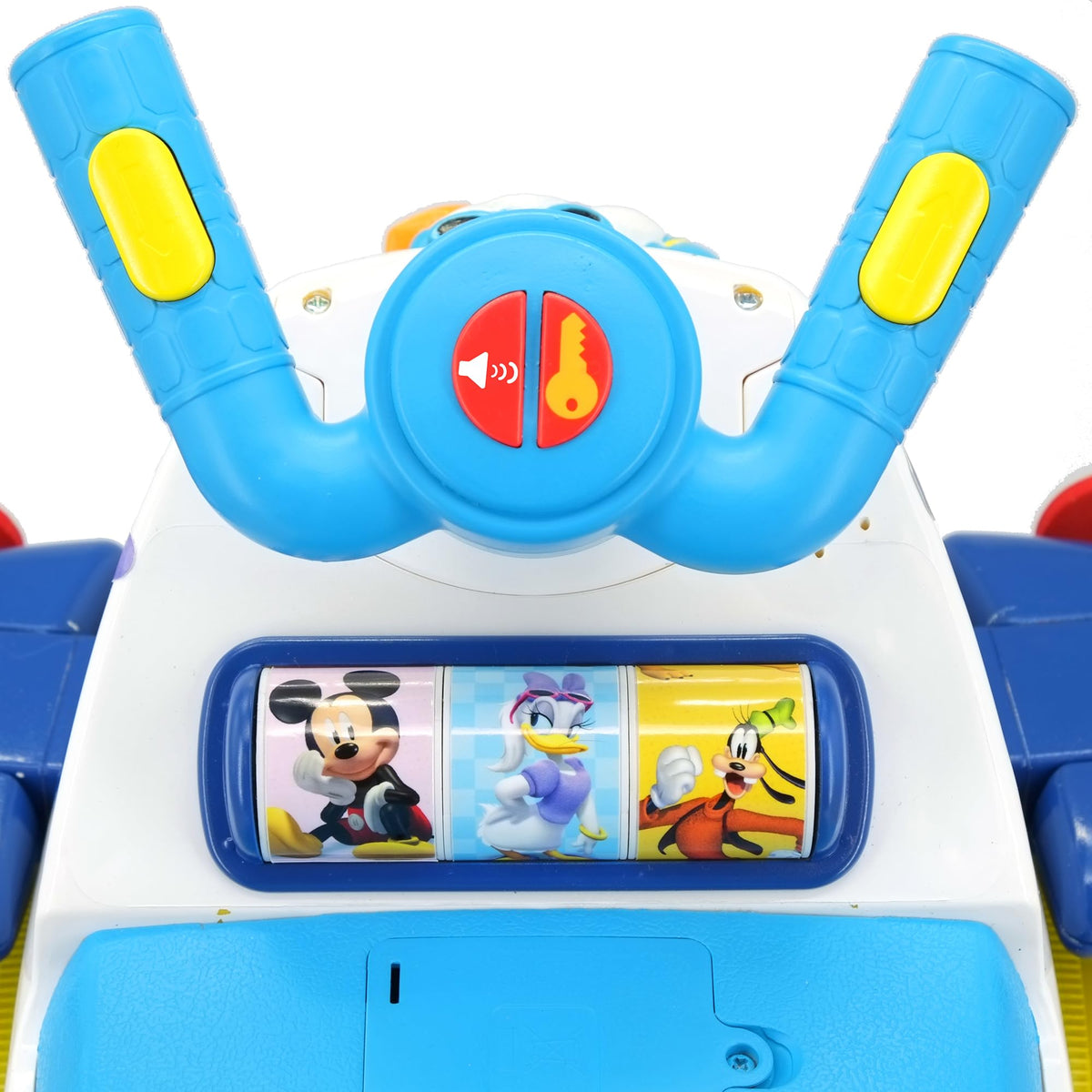 Kiddieland Disney Donald Duck dashboard highlights friends for storytelling.