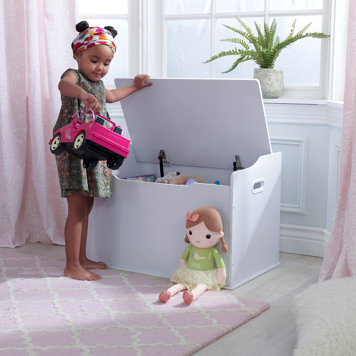 KidKraft Austin toy box bench seating arrangement, perfect reading nook and cozy snack spot.