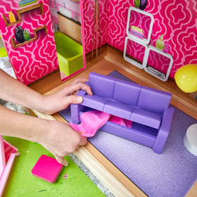 KidKraft Uptown Dollhouse lights and sounds add realistic, interactive moments.