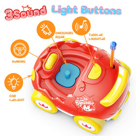 Kidz do two remote controls enabling simultaneous play.