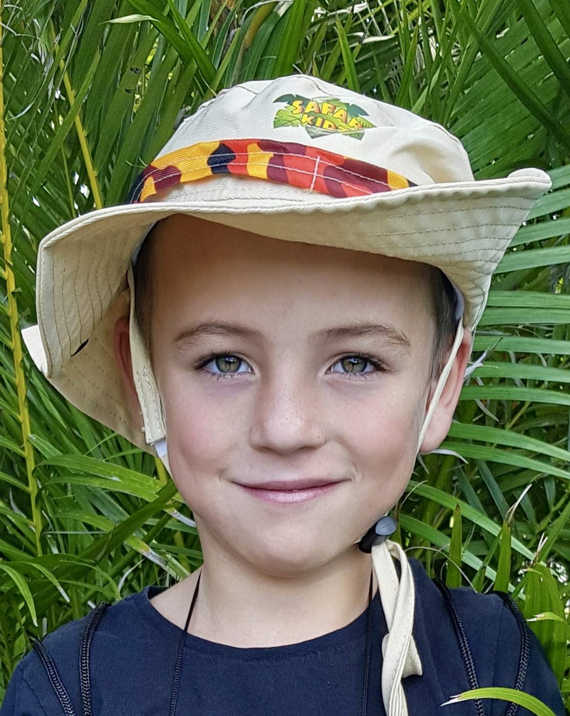 Kidz@Play durable vest withstands active backyard adventures.