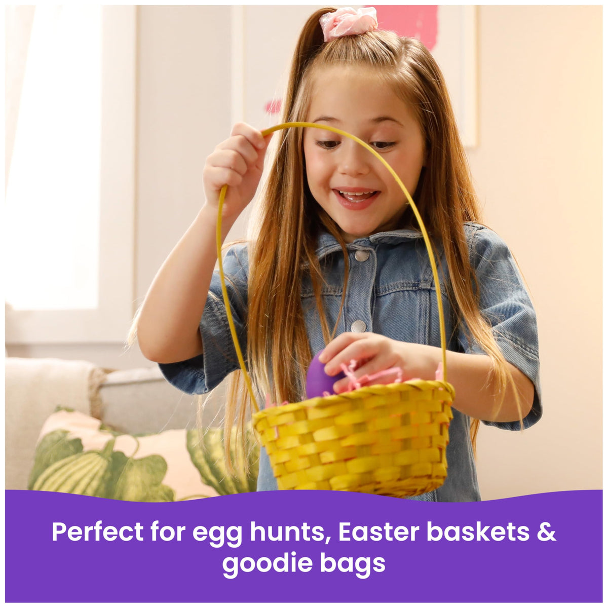 Kinetic Sand 20-Pack Eggs marble color mixing demonstrates color blending possibilities
