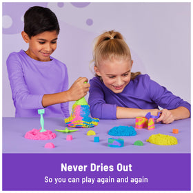 Kinetic Sand cut squish head tool for precise designs.