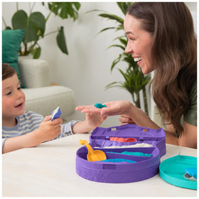 Kinetic Sand Project Planet Deep Sea container with lid keeps sand fresh