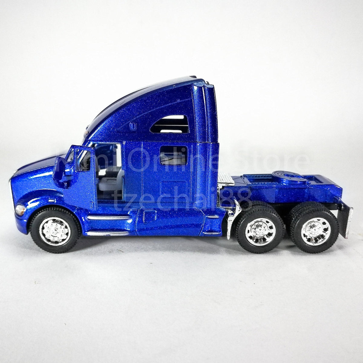 Die cast body and rubber tires deliver a premium, durable feel.