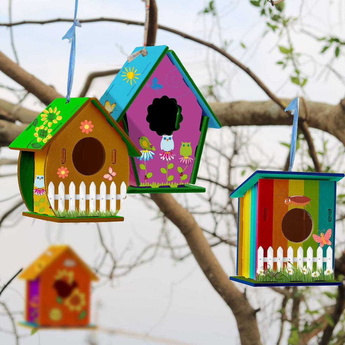 Kisston classroom craft idea with six birdhouse shapes fosters creativity and teamwork.