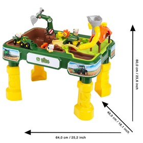 Klein John Deere water basin and bridge for splash-filled adventures
