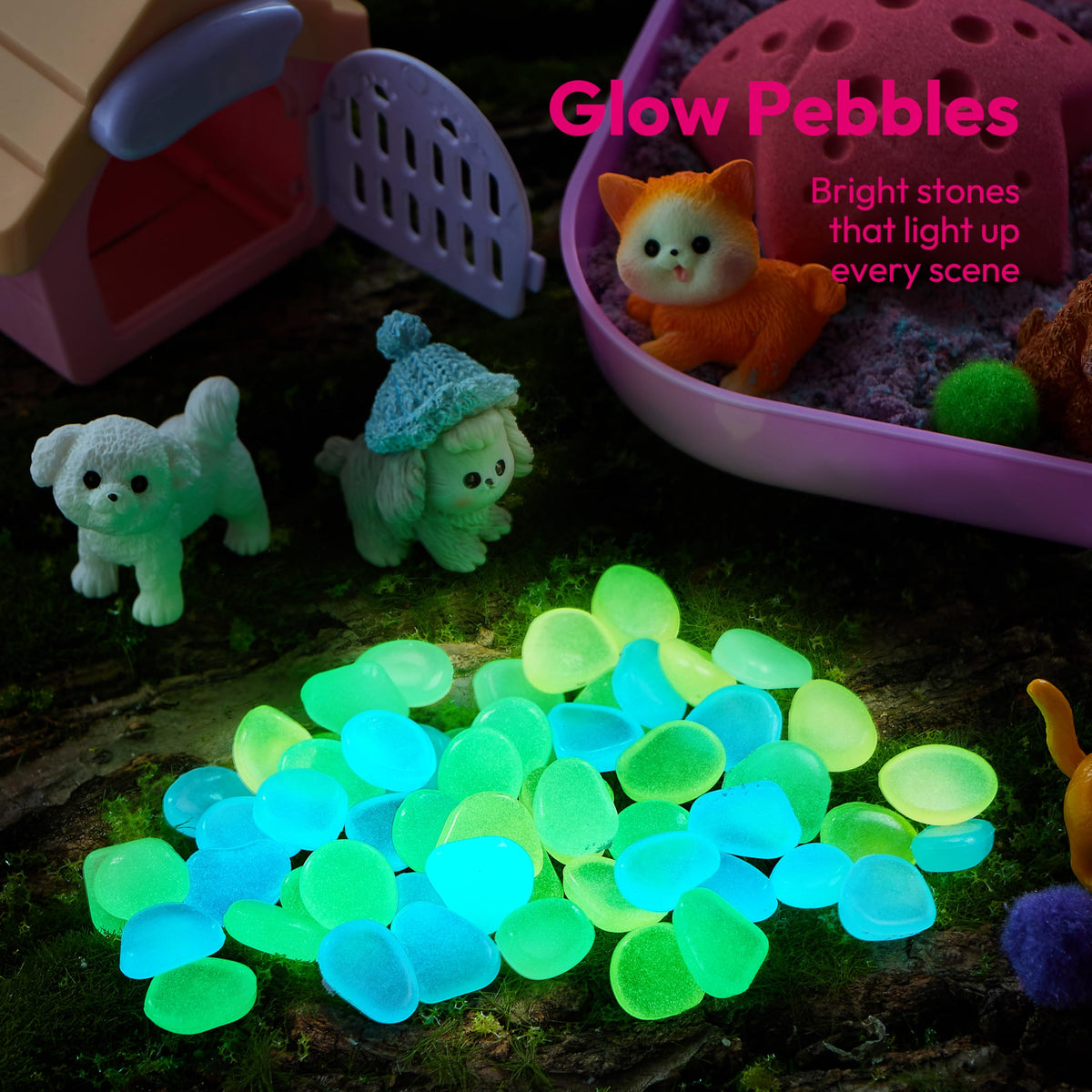 Klever Kits JOVA dual-color-sand encourages mixing and molding for mess-free creativity