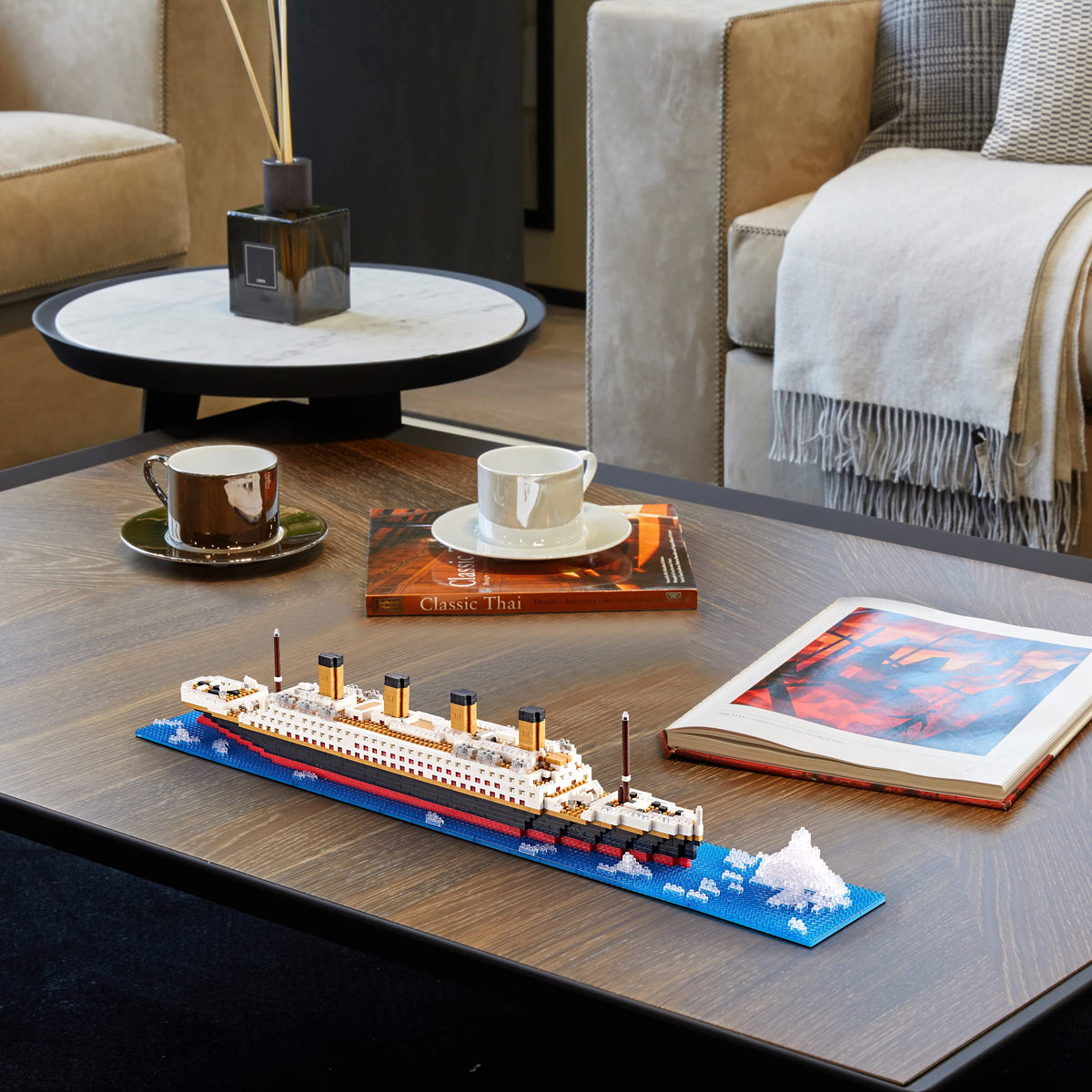 KLMEi Titanic model set ABS material—bright colors and safe edges for crafting
