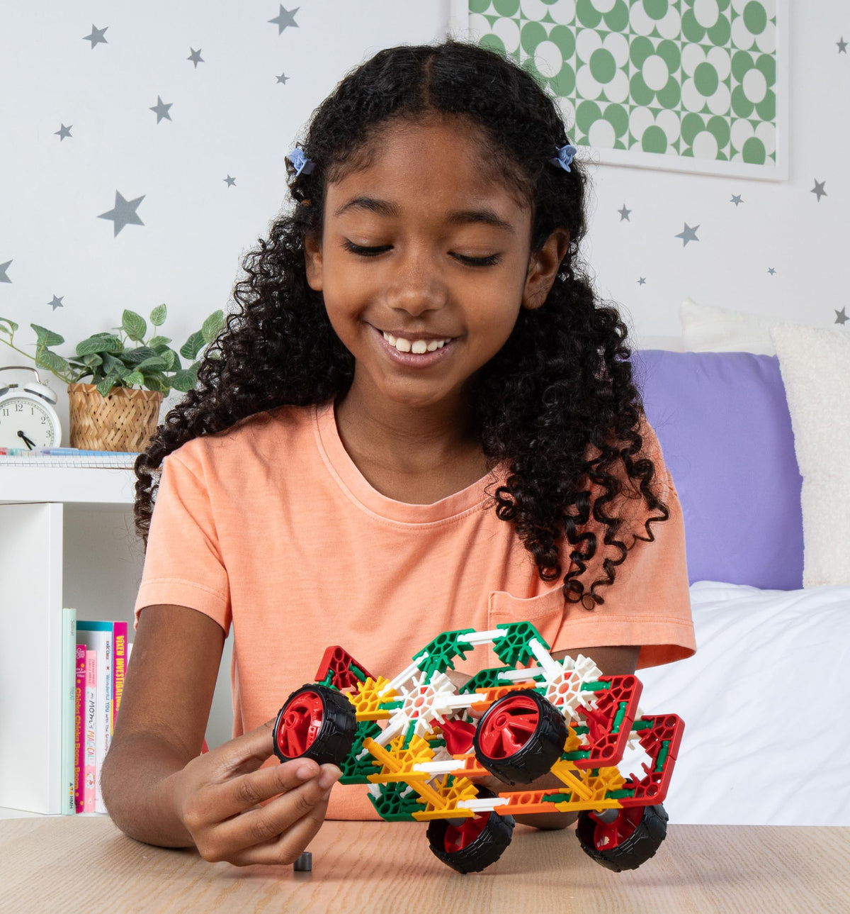 K'NEX wheels snap on quickly for speedy creations.