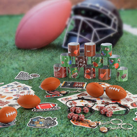 Kolewo4ever football keychains and gift bags for practical party keepsakes.