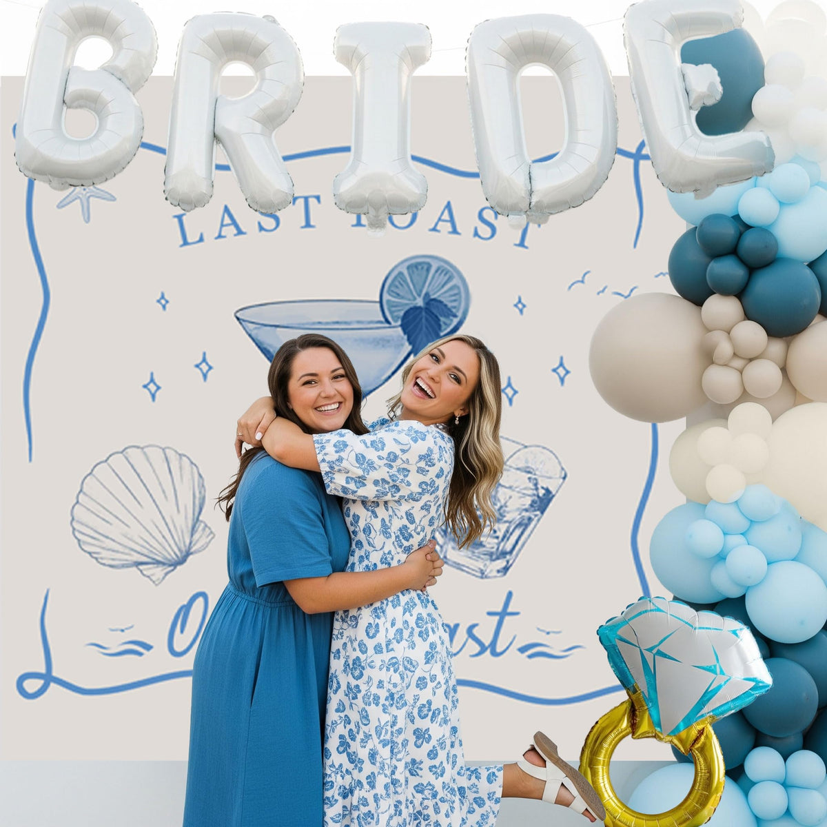 Kozee Diamond Ring balloon adds a playful sparkling focal point for photos.