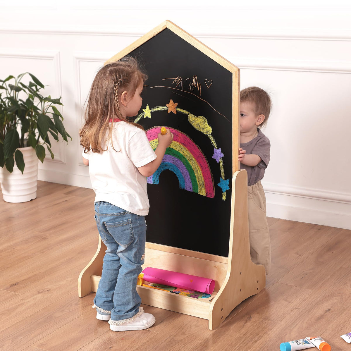KRAND blackboard side provides chalk art space for bold creativity
