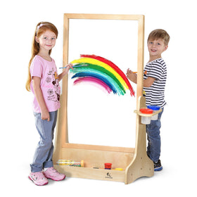 KRAND double-sided plexiglass easel showcases artwork clearly for collaborative drawing sessions.
