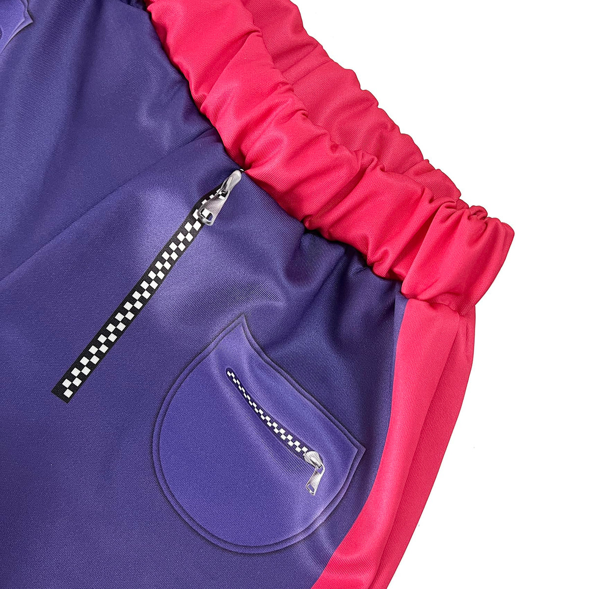 KSISUSH magnetic ear clip offers easy wear and secure hold.