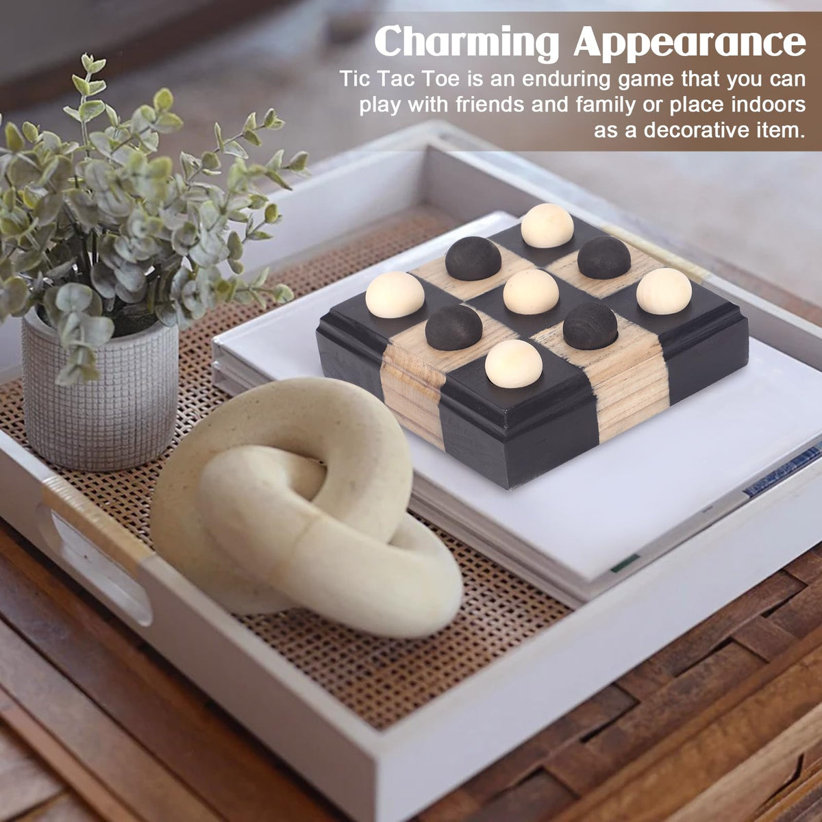 Kuabiz Tic Tac Toe board close-up highlights natural wood texture