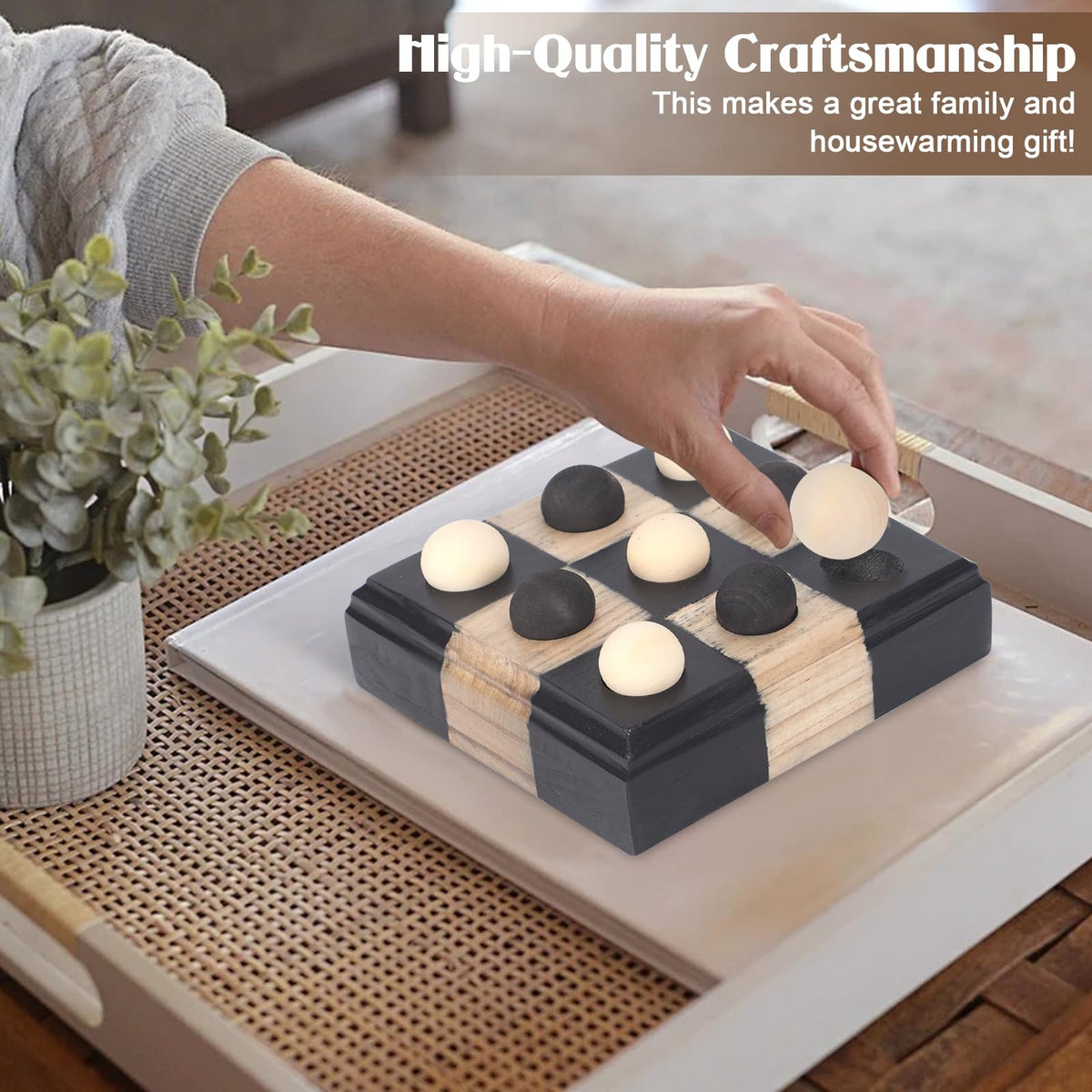 Kuabiz Tic Tac Toe board with gray and white tones suits contemporary interiors