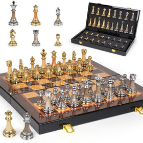 Kvintes luxury chess set suits homes, classrooms, and cafes.