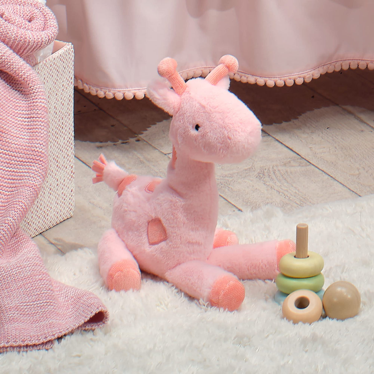 Lambs & Ivy Snuggle Jungle pink giraffe gift-ready for shower or welcome-home