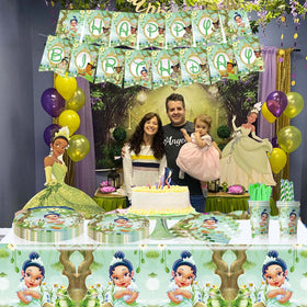 Lamden frog princess decor elevates party ambiance and photos
