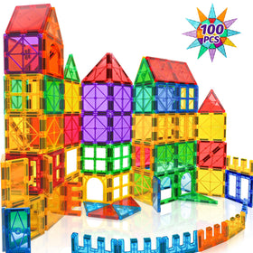 2D to 3D building play with Landtaix magnets encourages imagination