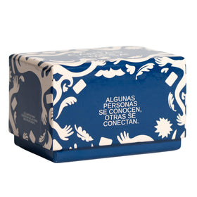 LAS CARTAS SOBRE LA MESA Spanish Edition suitable for teens and adults to connect